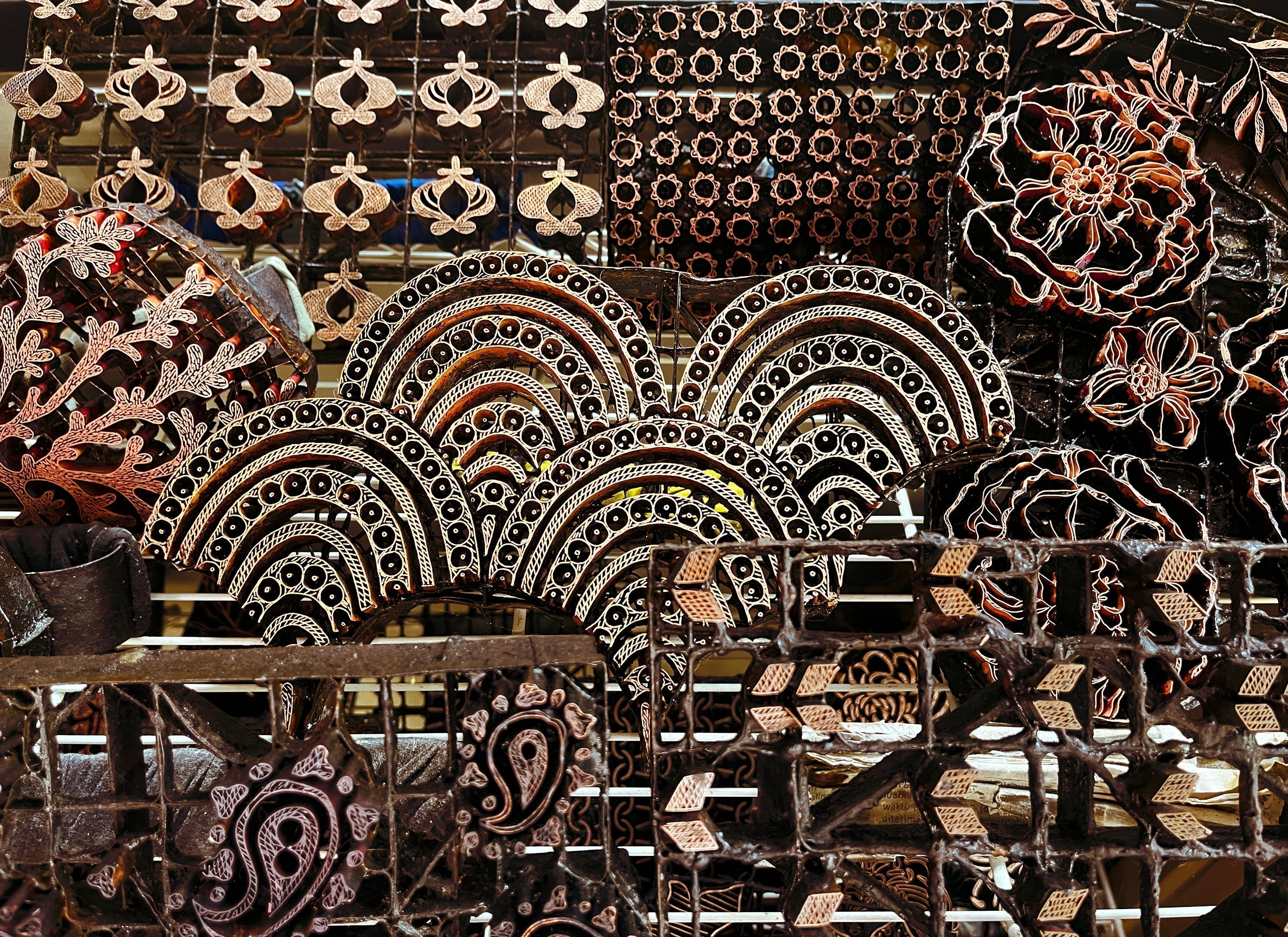 Quarzia, unique copper stamps for batik motifs
