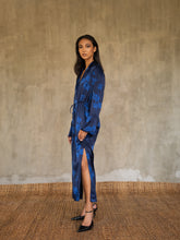 Load image into Gallery viewer, JACK SILK DRESS Dedaun Estate Blue
