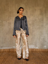 Load image into Gallery viewer, KNOT SILK PANT DEDAUN sable&amp;white
