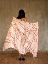 Load image into Gallery viewer, SILK SARONG Kintsugi Pink Champagne
