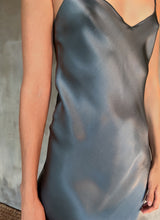 Load image into Gallery viewer, QUARZIA ARTISAN 100% SILK BATIK DRESS MADE IN BALI
