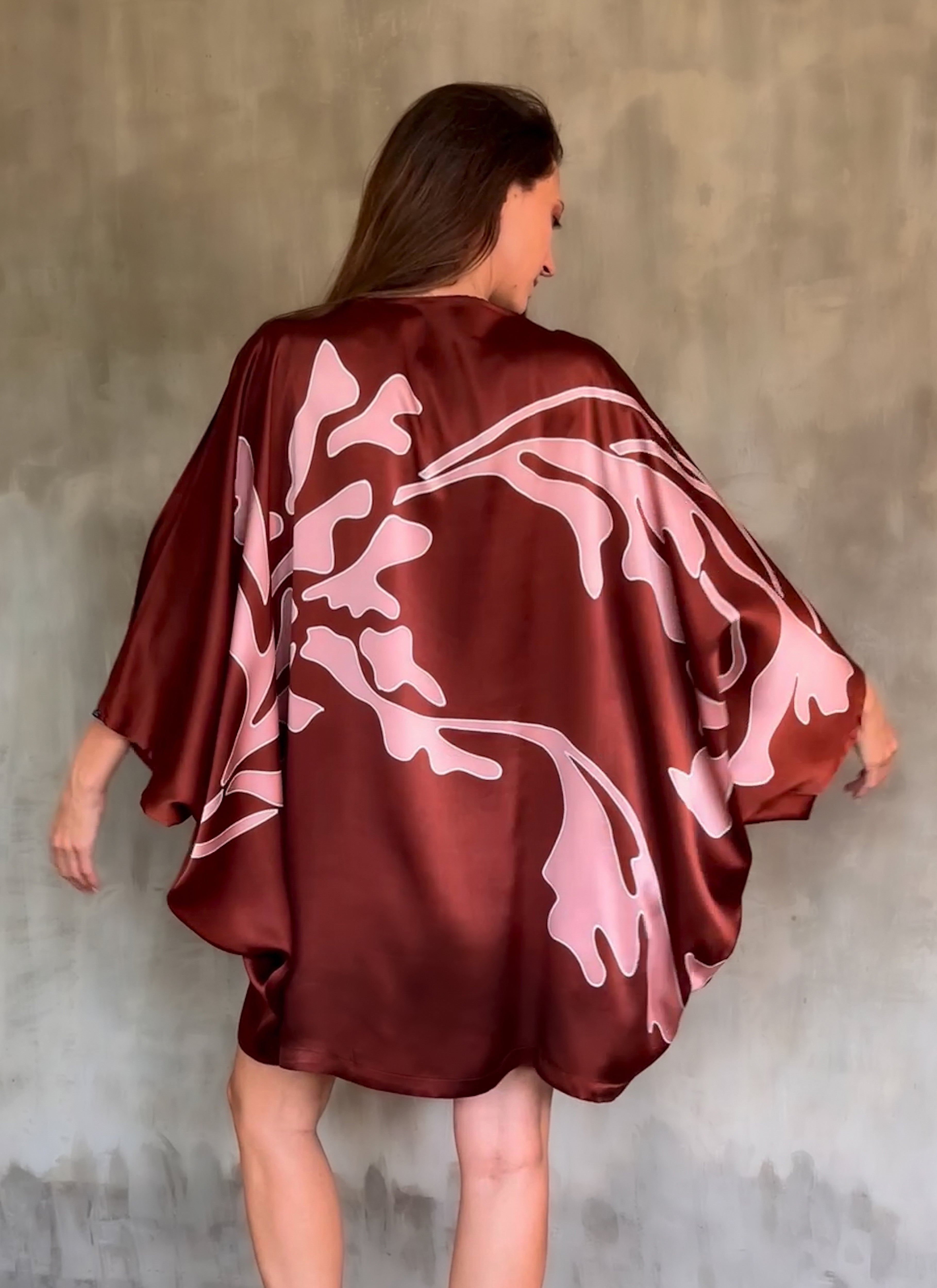 QUARZIA ARTISAN 100% SILK BATIK KAFTAN MADE IN BALI