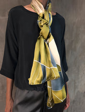 Load image into Gallery viewer, QUARZIA ARTISAN 100% SILK BATIK SCARF MADE IN BALI

