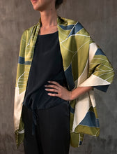 Load image into Gallery viewer, QUARZIA ARTISAN 100% SILK BATIK SCARF MADE IN BALI

