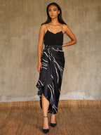 Quarzia artisanal silk hand-painted sarong as a modern batik by Bali artisan