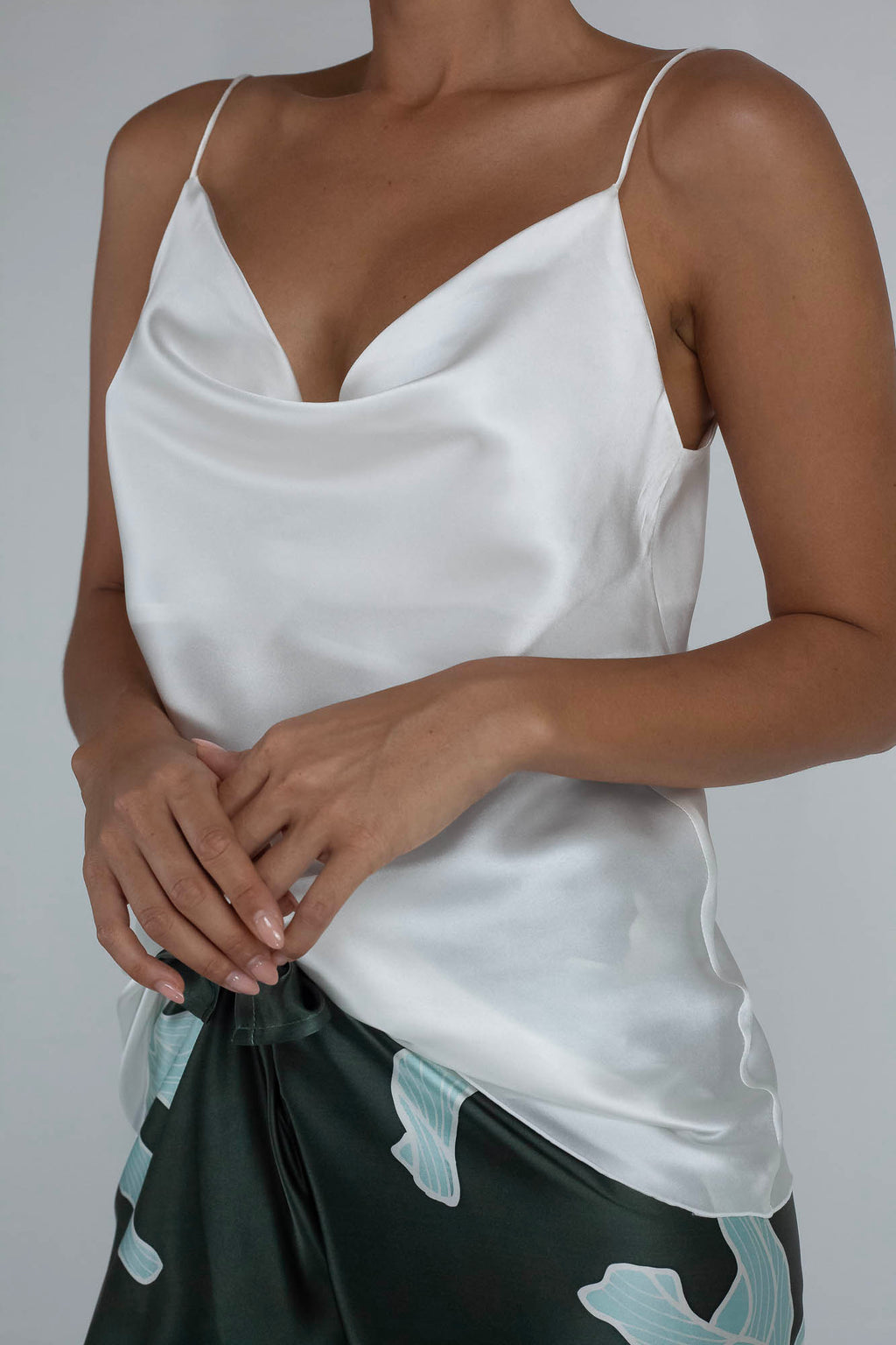 silk satin lido top in white plain color