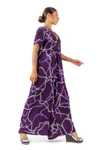 Load image into Gallery viewer, DORA SILK JUMPSUIT abstract fig

