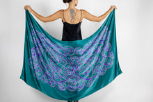 Load image into Gallery viewer, SILK SARONG ARAB ALPINE GREEN &amp; ULTRA-VIOLET
