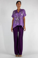 Load image into Gallery viewer, ROBI SILK TOP IRIS Violet-Tulip &amp; Fig

