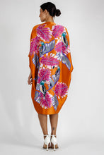 Load image into Gallery viewer, Quarzia luxury decorative Open Kaftan with three-quarter length sleeves-hand painted tropical motif handcrafted from premium silk-Tuki Burnt Orange-crafted by artisans in Bali
