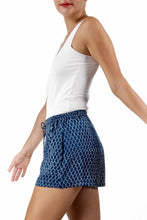 Load image into Gallery viewer, bali silk short pant rombo classic-blue
