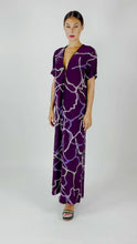 Load and play video in Gallery viewer, DORA SILK JUMPSUIT abstract fig
