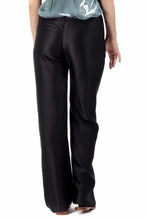 Load image into Gallery viewer, knot silk pant plain black
