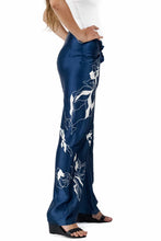 Load image into Gallery viewer, knot silk pant royal medieval-blue
